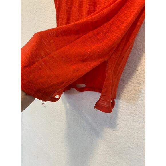 We the Free Distressed V Neck T Shirt Womens Large Red Sheer Lightweight Casual - Picture 4 of 6